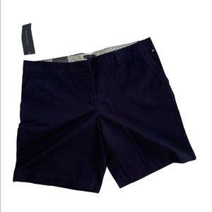 NWT Tommy Hilfiger Women's New Master's Navy Blue Walking Shorts -Size 12